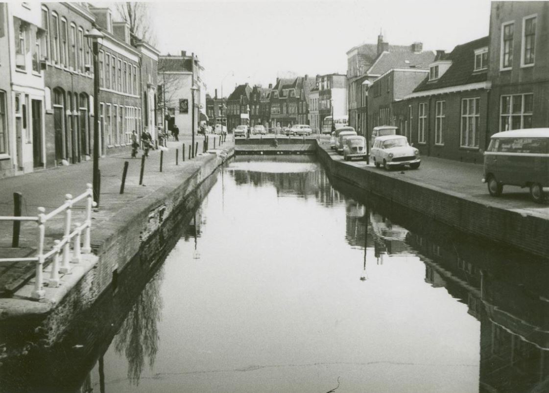 1962 Barbarabrug.jpg